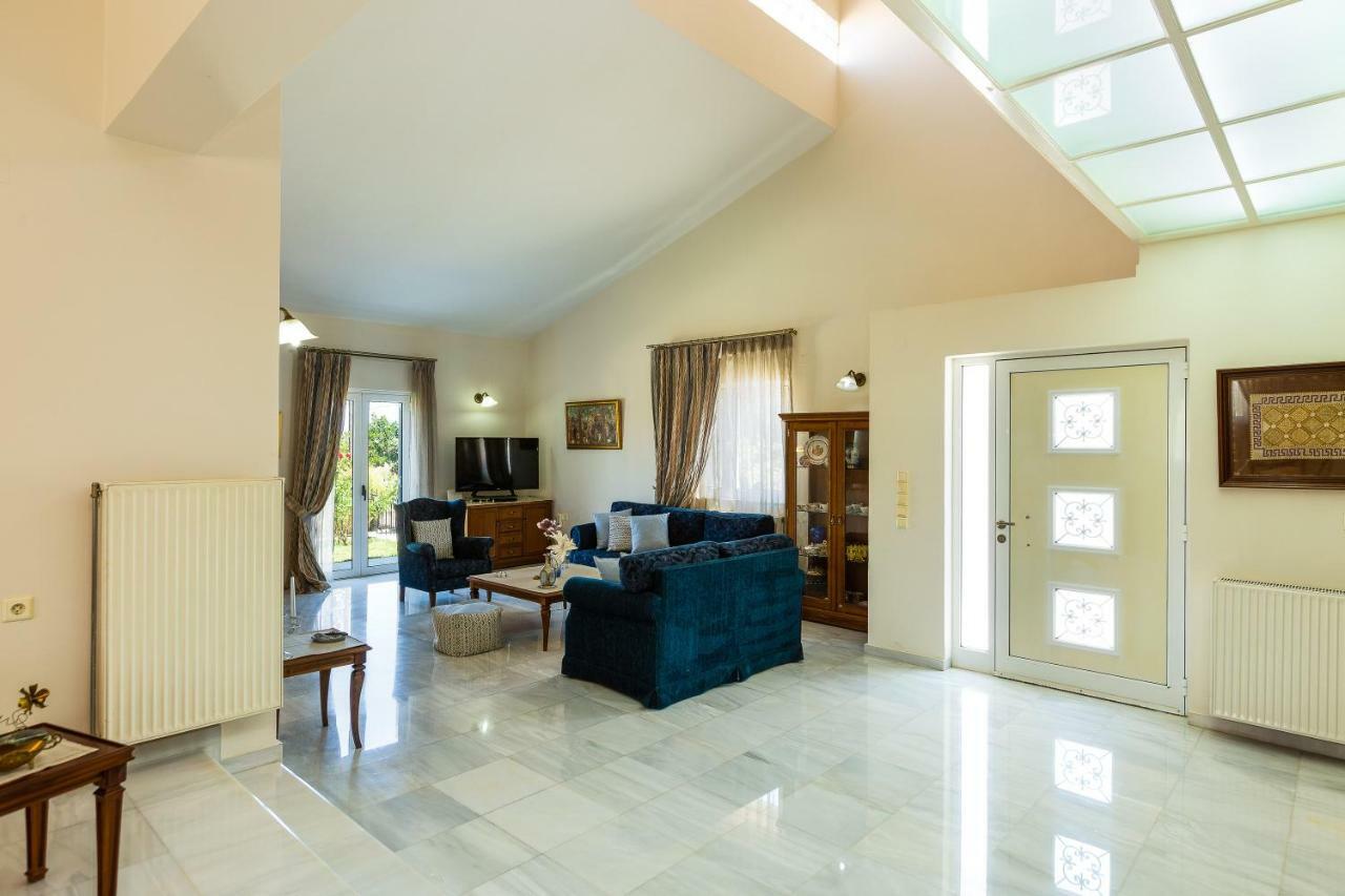Carpe Diem-Luxury Villa With Private Pool Agia Paraskevi  외부 사진