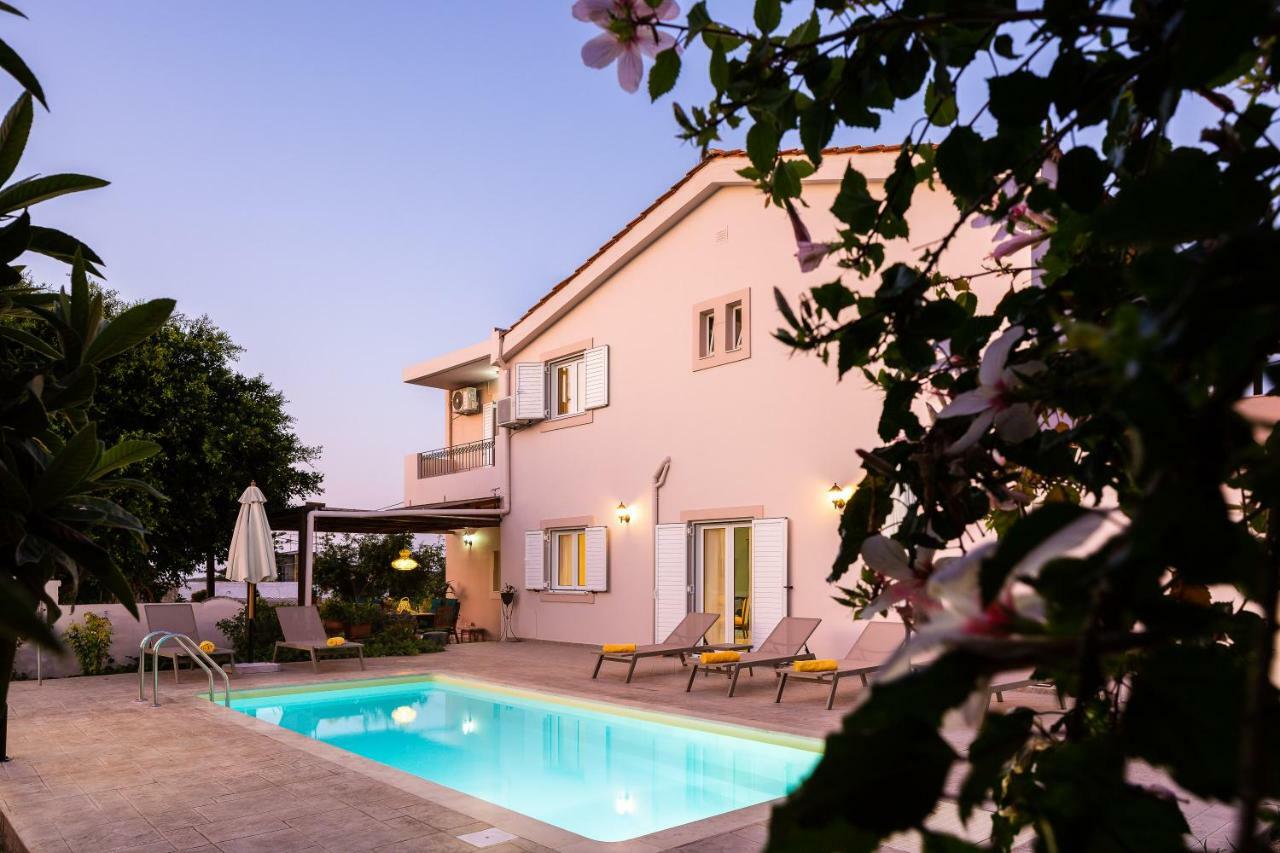 Carpe Diem-Luxury Villa With Private Pool Agia Paraskevi  외부 사진